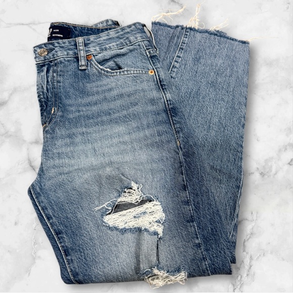 GAP Denim - GAP Slim Boyfriend Distressed Denim Jeans size 4 / 27 Frayed